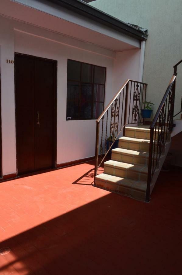 Hostel El Jardin ポパヤン エクステリア 写真