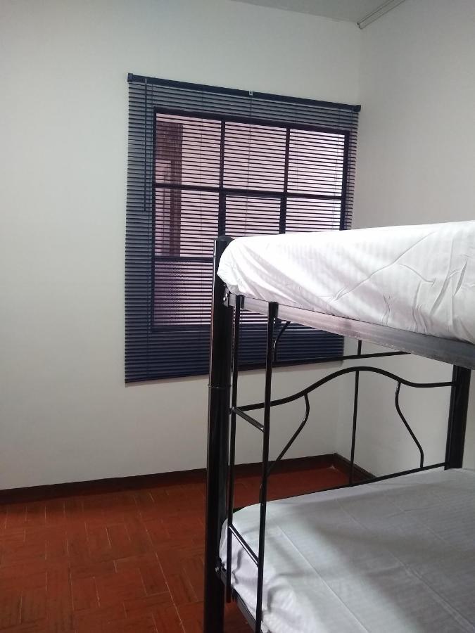 Hostel El Jardin ポパヤン エクステリア 写真