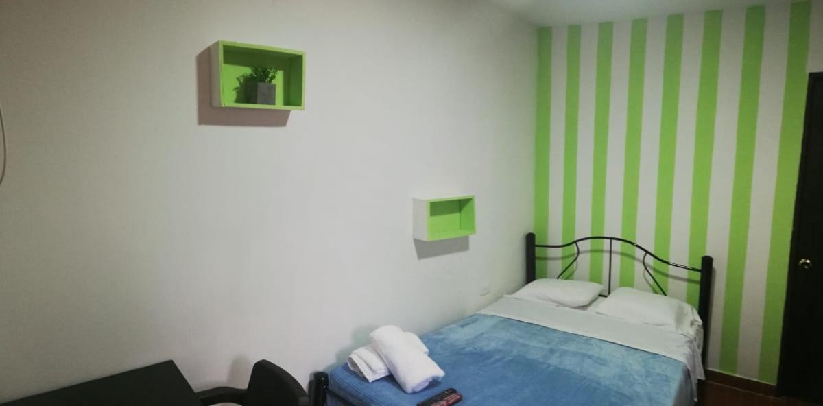 Hostel El Jardin ポパヤン エクステリア 写真